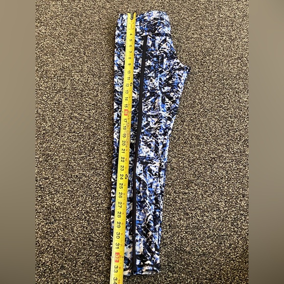 Lululemon Athletica Blue Abstract Leggings - Picture 10 of 15
